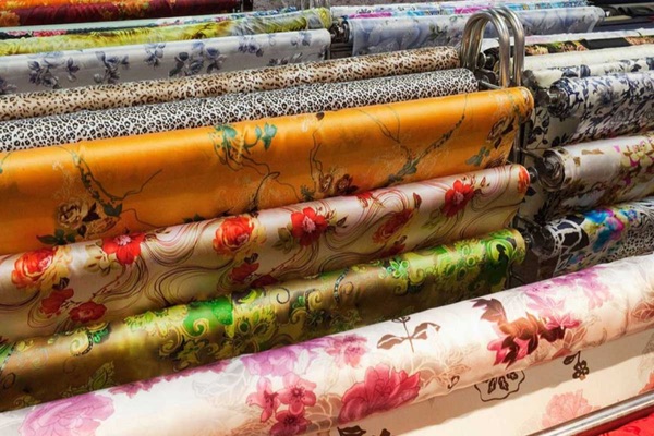 Cửa hàng lụa Hàng Châu