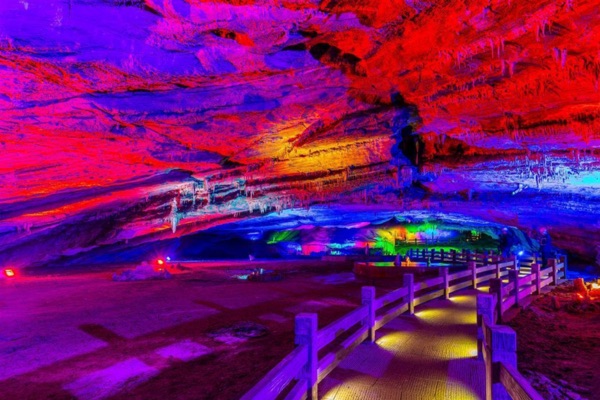 long lân cung hay còn gọi là động thoát nước