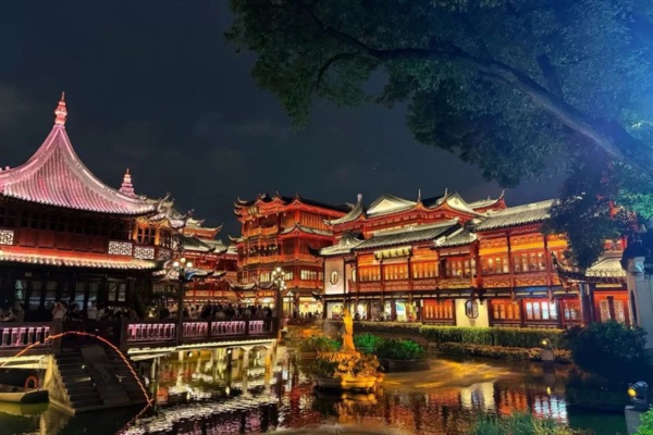 miếu thành hoàng thượng hải