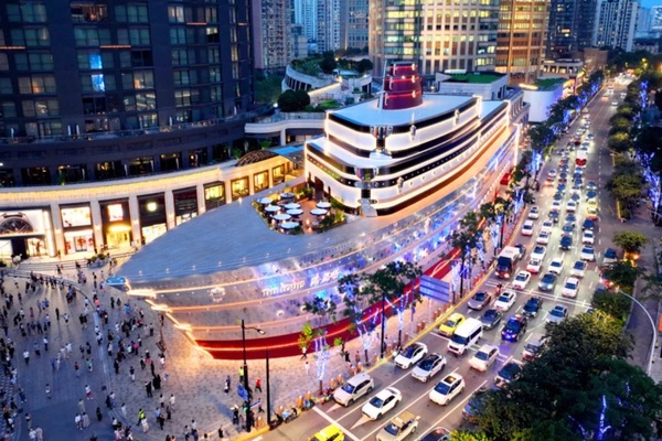 The Louis của Louis Vuitton popup store hình con thuyền nổi tiếng Thượng Hải